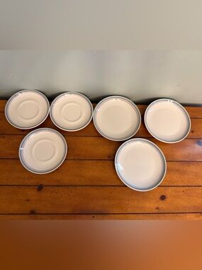 Pfaltzgraff Aura Pink Salad/Bread Plate  And Saucers 6 Pc Set Vintage USA